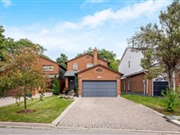 551 Roseheath Dr, Milton