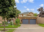 2262 Yorktown Circ, Mississauga