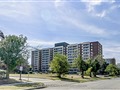 25 Four Winds Dr 902, Toronto