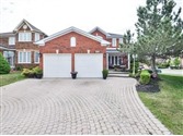 3302 Bloomfield Dr, Mississauga