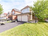 107 Seclusion Cres, Brampton