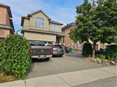 26 Zia Dodda Cres BSMT, Brampton