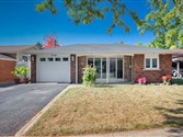 558 Elwood Rd, Burlington