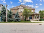 27 Cedar Lake Cres 52, Brampton