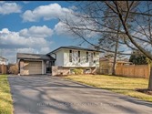 379 Bryant Cres, Burlington