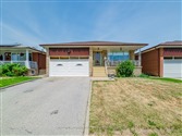 81 Maryhill Dr Lower, Toronto