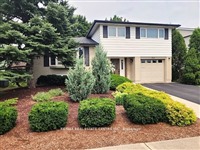 868 Cabot Tr, Milton