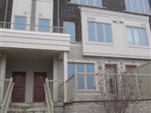 100 Long Branch Ave 32, Toronto