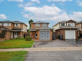 181 Sunforest Dr, Brampton