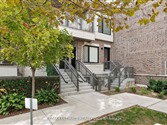 8 Drummond St 422, Toronto