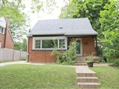 117 Prince Charles Dr, Oakville