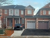 26 Mossgrove Cres, Brampton