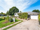 164 Avondale Blvd, Brampton