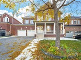 4 Danfield Crt Upper, Brampton