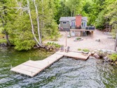 1039 West Cottage Dr, North Frontenac