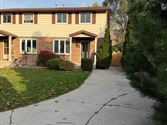 720 Hillary St, Sarnia