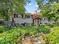 715 High Gate Park Dr, Kingston