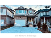 643 Violet St Lower, Waterloo