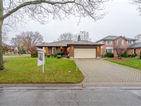 66 Nanette Cres, London