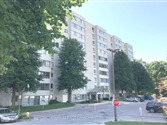 570 Proudfoot Lane 1003, London