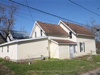 923 CENTER St, McNab/Braeside