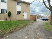 54 Riverdale Dr, Hamilton