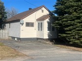 248 Hutcheson Ave, North Bay