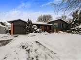 59 Glenroy Crt, London