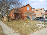 103 Niska Dr, Hamilton