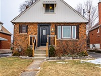 219 Rodgers Rd, Hamilton