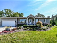 371 Riverside Dr, Welland