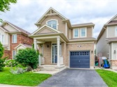 104 Emick Dr, Hamilton