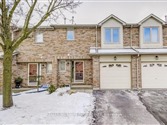 2774 King St 32, Hamilton