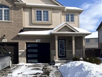 136 Westbank Tr, Hamilton