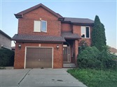 11 Westlawn Dr, Hamilton