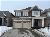 31 Chaumont Dr Main/Upper, Hamilton