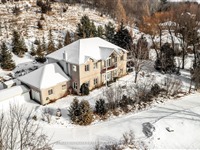 9488 Hutsell Rd, Hamilton Township