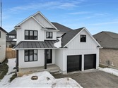 1885 TRAILSWAY Dr, London South