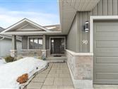 90 Aldersgate Dr, Belleville