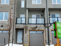16 Clear Valley Lane, Hamilton