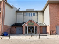 136 Conway Dr 72, London