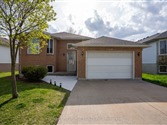 3825 Maguire St, Windsor