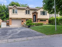 35 Paperbirch Cres, London