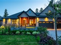 374 Woodworth Dr, Hamilton