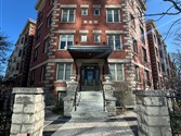 460 Wellington St 407, London