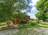 875 Collinson Rd, Hamilton