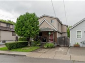 15 Agnes St, Hamilton