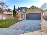 433 Ambleside Dr, London