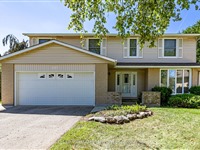 207 Mcmaster Crt, London