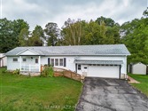 70 Livingstone Ave, Madoc